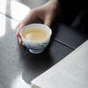 Pintado à mão azul e branco bambu cerâmica estilo flor Master Cup com azul Underglaze Color Home Light Luxury Tea Xícara única Kung Fu Tea Cup