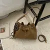 Bolsa Saco Simples e Única Estilo Coreano Moda Inverno 2025 Nova Bolsa de Mão Versão Coreana Bolsa de Ombro Transversal Ins