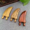 Rascador de doble propósito de sándalo Rascador de nariz Rascador de madera Rascador de nariz Herramienta de masaje facial para levantar la cara