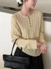 26 Otoño Nuevo Elegante Top Estilo Coreano Lana Ultrrafina Encaje Cuello Henley Manga Larga Hueco Rayas Verticales Tejido Suéter para Mujer