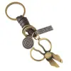 Llavero Creativo Retro Tijeras Colgante Tejido de Metal y Cuero Regalo para Pareja Llavero de Coche Adorno Personalizado