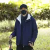 Chaqueta Exterior para Hombre Enbu Otoño/Invierno Chaqueta Cortavientos Tres en Uno para Hombres y Mujeres Traje de Montañismo Conjunto de Dos Piezas para Hombre