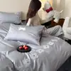 Estilo Simples e Fresco Bordado de Filhote de Cachorro 100% Algodão Amigo da Pele Conjunto de Roupa de Cama Solteiro/Casal Conjunto de Têxteis para Casa de Três/Quatro Peças 100% Algodão
