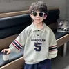 Sudadera para niño, nuevo estilo primavera/otoño 2026, jersey preppy de cuello polo para niños, elegante capa base de otoño para niños