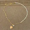 Colar Splicing Vintage Folha de Bordo com Gradiente Dourado e Pérolas para Mulheres, Corrente de Clavícula de Luxo Leve de Nicho Acessório Gargantilha