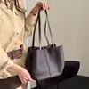 Bolsa cesta de couro legítimo 2026 novo modelo couro macio bolsa tote casual, nicho, transformável, grande capacidade, bolsa de ombro para usar sob o braço