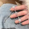 Pulsera de Trébol Completamente de Diamante para Niña Rica para Mujeres, Circonita Modelo Nuevo 2026, Aleación Popular de Nicho Exquisita Joyería para Mujeres