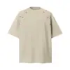 Camiseta Top Masculina Casual Versátil de Tecido Pesado com Design Decorativo de Ombreira Embelezada com Rebites de Nicho de Verão Manga Curta