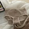 Chica regordeta talla grande ~ crema de pompón pegamento gota amigable con la piel lijado de terciopelo niña linda cintura con cordón oso ropa interior