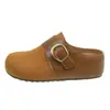 Moda Femenina Otoño 2026 Mocasines Cerrados Gruesos Rad con Aumento Interno de Altura y Hermosa Hebilla