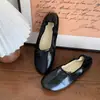 Mocasines cómodos de suela blanda únicos para mujer, nuevos zapatos de ballet, planos sin cordones con lazo, versátiles 2026