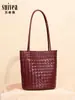 Bolso de Cubo Tejido de Gran Capacidad Clásico Minimalista Urbano Moda Elegante Correa Fina de Gama Alta Bolso de Hombro o Axila