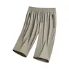 Directo del FabricanteMás Vendidos Shorts Unisex de Seda Helada Genuina Talla Grande, Pantalones Cortos Deportivos Finos de Secado Rápido Rectos para Hombre de Longitud 7/8