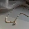 Colar de Pérolas com Pingente de Borboleta de Água Doce Natural para Mulheres, Simples e Único com um Toque de Luxo, Colar de Coração Deslizante Versátil Tendência