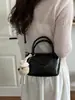 Bolso de mujer de alta gama transfronterizo, nuevo y popular bolso de mano exquisito para salir del verano de 2026, bolso de hombro y cruzado para el trabajo
