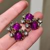 Brincos de Tarraxa Roxo Romântico da Idade Média Femininos Brincos Geométricos de Alta Qualidade 2025 Novos Brincos Elegantes com Flor Francesa para Mulheres
