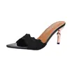 Chuyuji Chinelos de Salto Alto com Renda Francesa para Mulheres, Novo Estilo Verão 2026, Chinelos Slip-On de Salto Fino Bico Fino