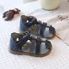 Sandálias Infantis Verão 2026 Sapatos de Praia Confortáveis para Crianças Maiores Sandálias Romanas da Moda para Meninas Sapatos Casuais de Verão para Crianças