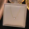 Joia Transfronteiriça Europeia e Americana de Alto Padrão Exquisita Nicho Pingente de Diamante com 6 Garras Corrente Clavicular Não Desbota Ouro 18K Aço Titânio Colar