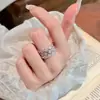 Anillo Calado de Encaje Artesanía Francesa de Nicho de Gama Alta para Mujer, Simple y Versátil, Nueva Joyería 2025