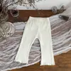 Leggings acanalados de estilo INS para bebé de primavera y otoño para niñas, con costuras densas en las aberturas de las piernas, ligeramente acampanados, pantalones largos de corte ajustado