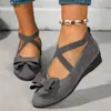 Mocasines para Mujer Estilo Nuevo Floral Europeo y Americano Talla Grande Zapatos Deportivos Casuales para Mujer Primavera Punta Puntiaguda Cuña Zapatos de una Sola Pieza 2025 Comercio Exterior