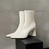 Botines elegantes de moda simples de tacón alto de 8,5 cm 2026 otoño e invierno nuevos de punta con tacón grueso y cremallera lateral