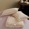 Colcha de Verão Pequena Floral Estilo Coreano em Algodão Puro, Colcha de Verão Refrescante de Gaze Dupla Camada Leve de Luxo Classe A, Conjunto de 3 Peças, Colcha Fina, Lavável à Máquina para o Verão