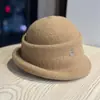 Elegante sombrero de lana estilo Hepburn francés para mujer, otoño e invierno, con un toque sofisticado y de alta gama, gorro de pescador tejido, cálido y elegante