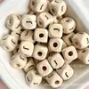 Bloques de Letras de Madera Cuentas 26 Alfabeto Inglés Cuentas de Madera DIY Accesorios para Enhebrar Educación Temprana Infantil Cuentas de Madera al por Mayor