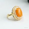 Anillo de Ámbar Natural Anillo de Dedo de Cera de Abeja Vieja Estilo Old Money para Mujer Venta al por Mayor de Fábrica Dropshipping S4022803