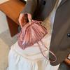 Bolsa Plissada Estilo Francês para Mulheres 2026 Nova Tendência Moda Celebridade da Internet Bolsa Bolinho Tendência Casual Elegante Bolsa de Ombro Transversal