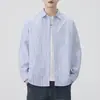 Camisa masculina listrada estilo japonês em tecido Oxford 2026 nova outono algodão puro gola de lapela manga longa jaqueta atacado