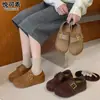 Sapatos femininos estilo Birkenstock, de couro genuíno, com sola grossa, que aumentam a altura, de bico dividido, coleção outono 2026, mocassins slip-on versáteis