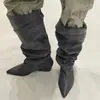 Botas apiladas plisadas de punta única, nuevo modelo primavera 2026, circunferencia de pantorrilla ancha, botas largas con hebilla de cinturón, botas altas de montar