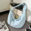 Bolsa Deportiva Transfronteriza para Ciclismo para Mujer 2026 Nueva Bolsa tipo Bollo Gran Capacidad Tela de Nylon Bolso Cruzado Estilo Fresco Bolso de Hombro