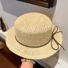 Sombrero de Paja Hueco Estilo Old Money para Mujer, Sombrero de Playa de Verano, Vacaciones en la Playa, Estilo Británico, Elegante, Sombrero de Copa Plana que Adelgaza el Rostro