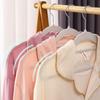 Percha de flocado, percha de ropa sin costuras con hombros antideslizantes para maestros, percha de ropa para el hogar, soporte de ropa para niños ultrafino para guardarropa