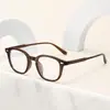 Armazón de Gafas Coreano Ultraligero para Miopía para Mujer 47 Armazón Cuadrado Pequeño Sin Maquillaje Blanqueador Armazón Versátil para Gafas para Hombre Venta al por Mayor Y6636