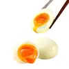 Huevos cocidos pasados por agua, 70% cocidos, listos para comer, huevos cocidos pasados por agua enriquecidos con selenio y sabor a salmuera, aproximadamente 40 gramos cada uno, empaquetados individualmente, al por mayor