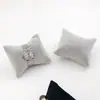 Tecido flocado expositor de relógio esponja de armazenamento pequena almofada decoração pulseira pulseira de contas suporte interno fixação núcleo da almofada almofada tinta spray