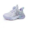 Sapatos Infantis 2026 Nova Coleção Primavera e Outono Meninas Couro Casual Esportivo Antiderrapante Resistente ao Desgaste Fivela Giratória Meninas Sapatos da Moda