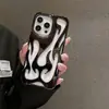 Adecuado para Funda de Teléfono iphone16promax Patrón de Llama Hueca Mate Manzana 15 Personalidad Resistente a Caídas Funda Protectora 14