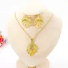 Aretes y Collar Irregulares de Corazón y Hoja Chapados en Oro para Mujer Estilo Europeo y Americano, Juego de Joyería Nupcial de Acero Inoxidable, Moderno y Versátil