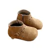 Botas Curtas Estilo Retrô com Fivela Infantil 2026 Inverno Novo Bico Redondo Solado Plano Versátil Quente Botas de Couro com Aveludado