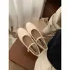 Zapatos Mary Jane, zapatos rojos, primavera y otoño 2026, punta cuadrada poco profunda, tacón bajo, correa, tacón grueso, versátiles, cómodos y elegantes
