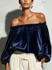 2026 Nuevo Top de Terciopelo Off-Shoulder Estilo Europeo y Americano con Mangas de Linterna Sueltas y un Ambiente Atmosférico para Mujer