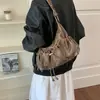 Bolso de viaje retro de gran capacidad, moderno y a la moda, para mujer, nueva colección 2026, diseño artístico, de un solo hombro o para llevar bajo el brazo