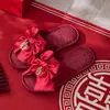 Pantuflas de Boda Rojas para Mujer de Lino Verano Primavera y Otoño Cuatro Estaciones Algodón y Lino Suaves Hogar Venta al por Mayor Pantuflas de Boda Par Festivo