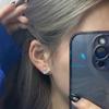 Pendientes clásicos de Saturno con circonitas mini, pendientes exquisitos de nicho para mujer, nuevos pendientes de estilo frío y avanzados.